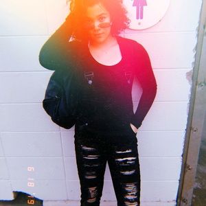 Meet your Posher, Andrea